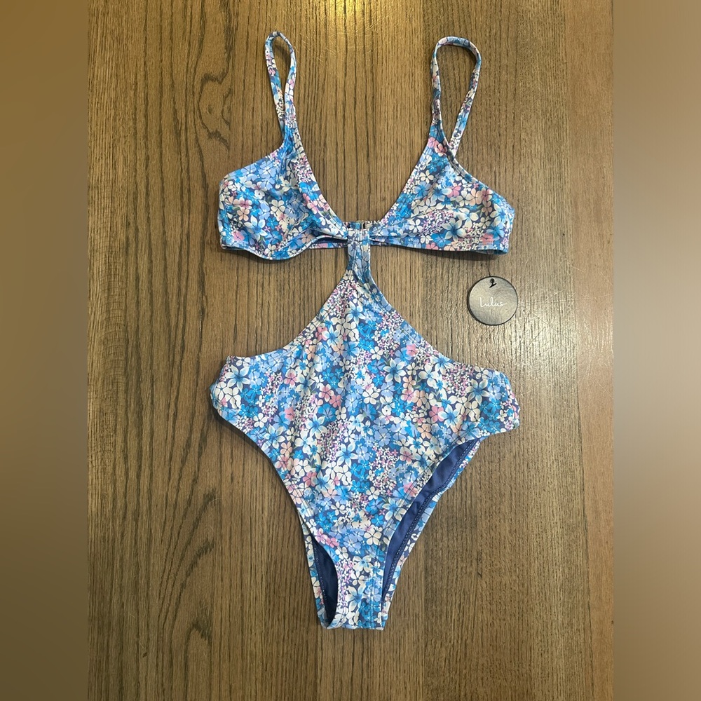 Lulus Le Soleil Blue Floral Print Cutout High Cut One-Piece Swimsuit-Size Small
